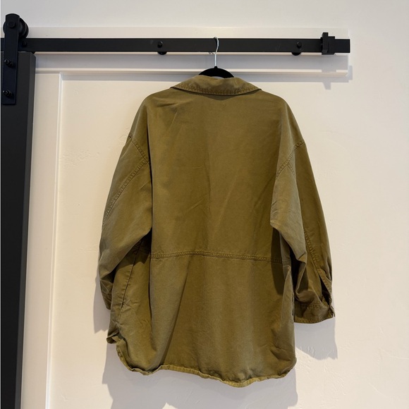 H&M Jacket ✨ - Picture 3 of 4